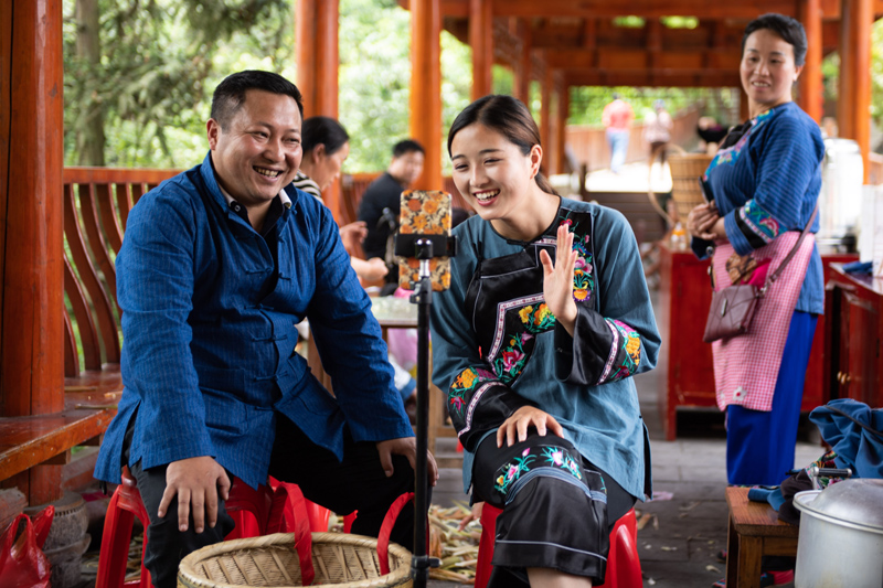 沿着必由之路夺取新的更大胜利 ——习近平总书记2022年全国两会重要讲话精神指引新时代新征程